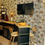 Petit Cocon Des Rives Proche Stanislas-terrasse & Parking Gratuit Nancy