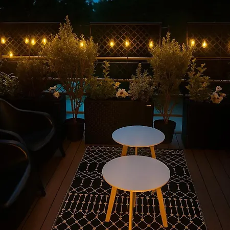 Petit Cocon Des Rives Proche Stanislas-terrasse & Parking Gratuit 南锡