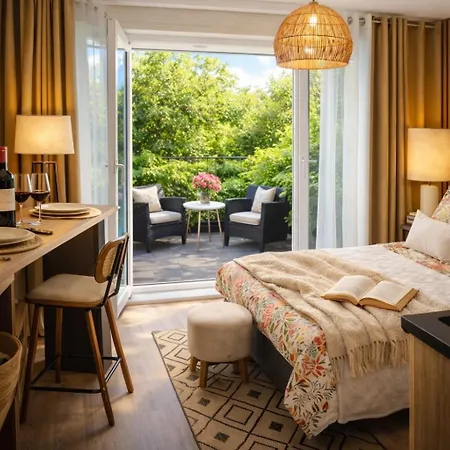 Appartement Petit Cocon Des Rives Proche Stanislas-terrasse & Parking Gratuit