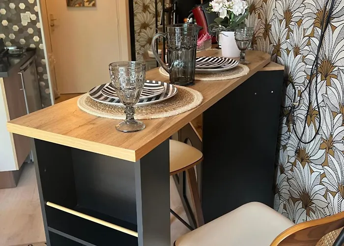 Petit Cocon Des Rives Proche Stanislas-terrasse & Parking Gratuit