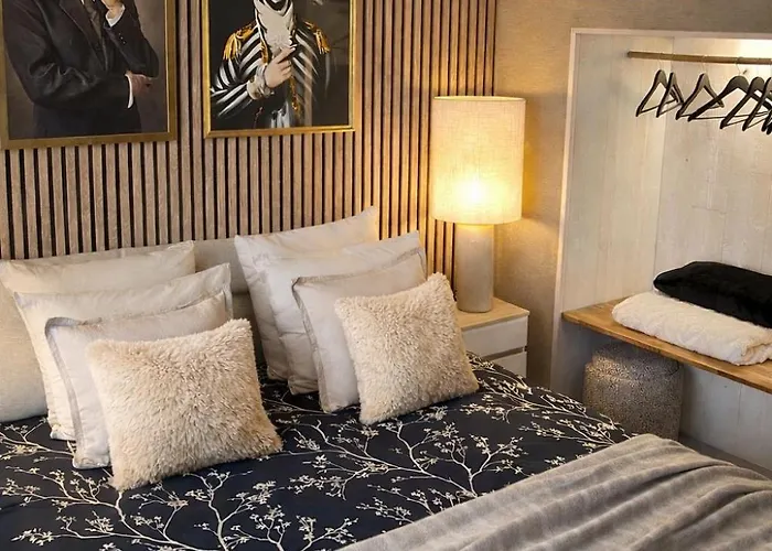 Petit Cocon Des Rives Proche Stanislas-terrasse & Parking Gratuit *